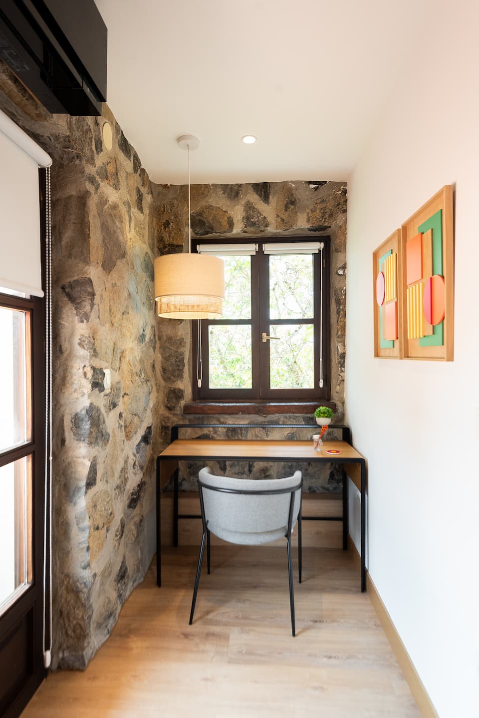 Accessible desk in the adapted room for wheelchair